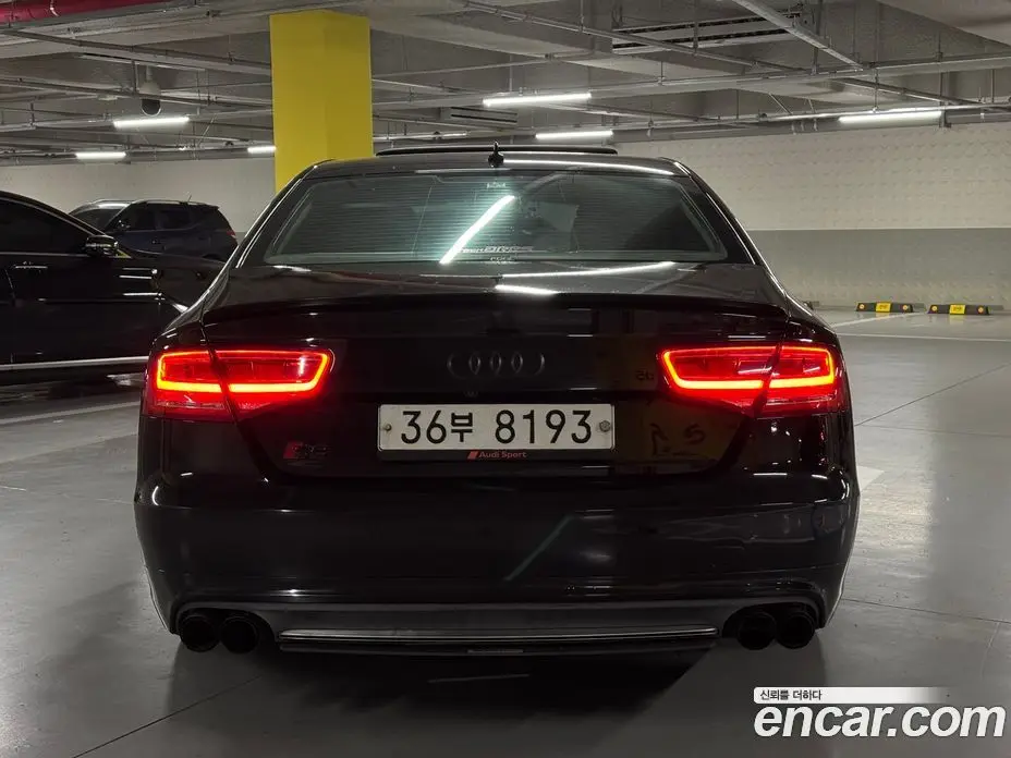 Audi S8 2014 4.0 автомат (гидро), фото 3