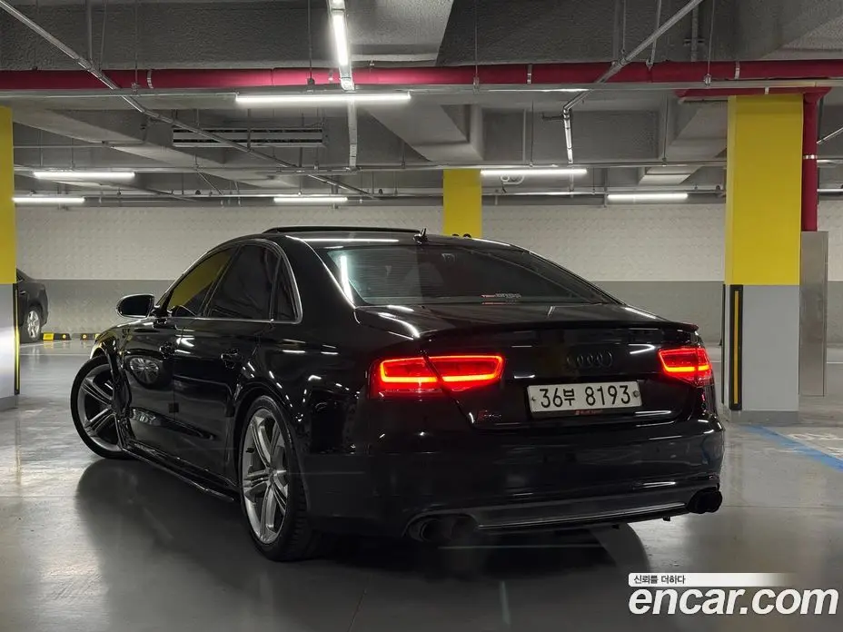 Audi S8 2014 4.0 автомат (гидро), фото 4