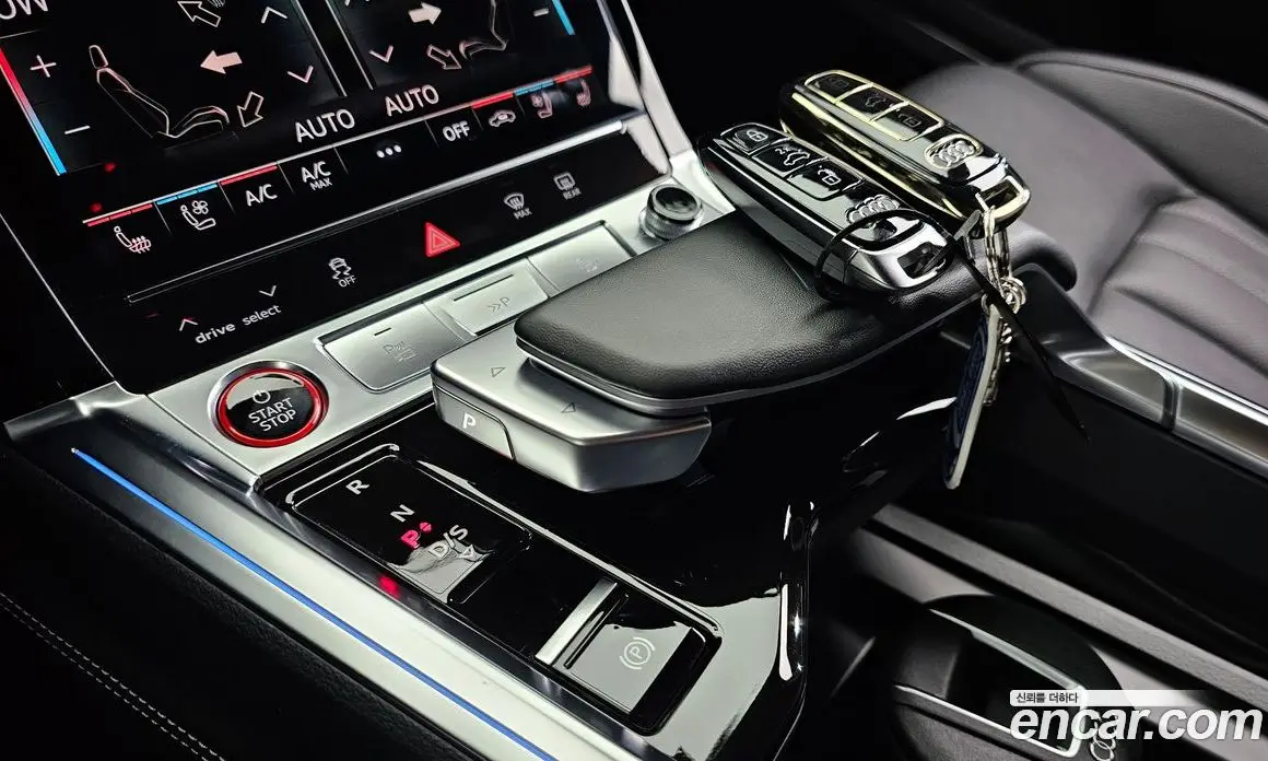 Audi SQ8 e-tron 2024 0.3 автомат (гидро), фото 12