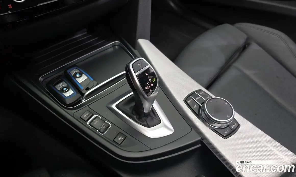 BMW 3 серия 2017 2.0 автомат (гидро), фото 12