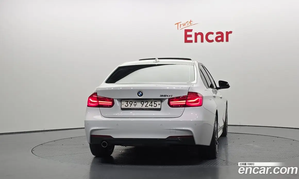 BMW 3 серия 2017 2.0 автомат (гидро), фото 4