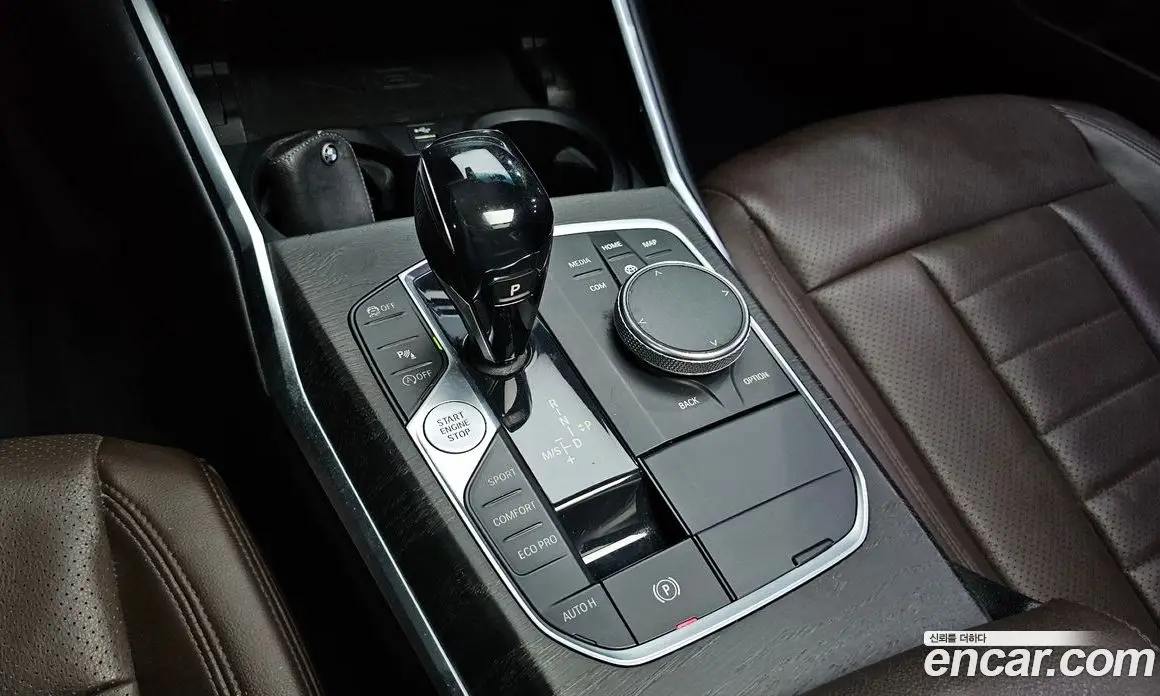 BMW 3 серия 2019 2.0 автомат (гидро), фото 12 BMW 3 серия 2019 2.0 автомат (гидро), фото 12