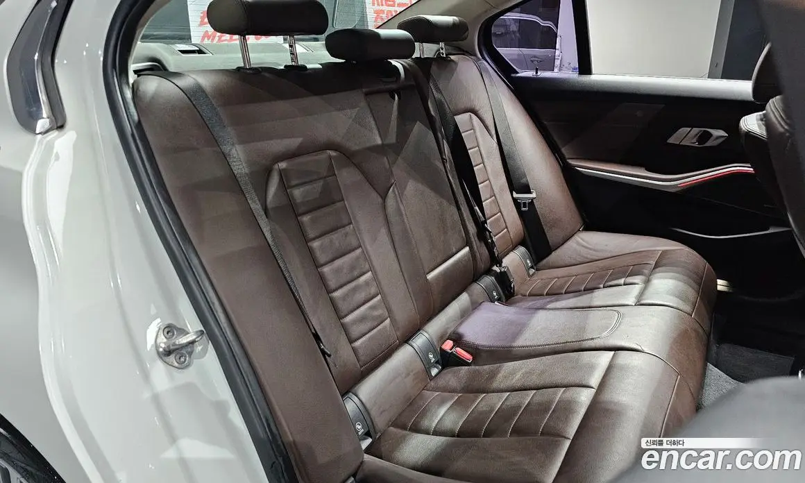 BMW 3 серия 2019 2.0 автомат (гидро), фото 17 BMW 3 серия 2019 2.0 автомат (гидро), фото 17