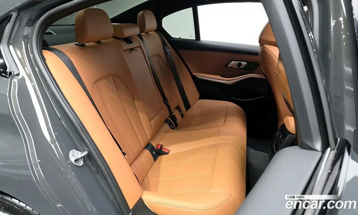 BMW 3 серия 2025 2.0 автомат (гидро), фото 17