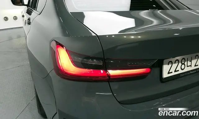 BMW 3 серия 2025 2.0 автомат (гидро), миниатюра 9