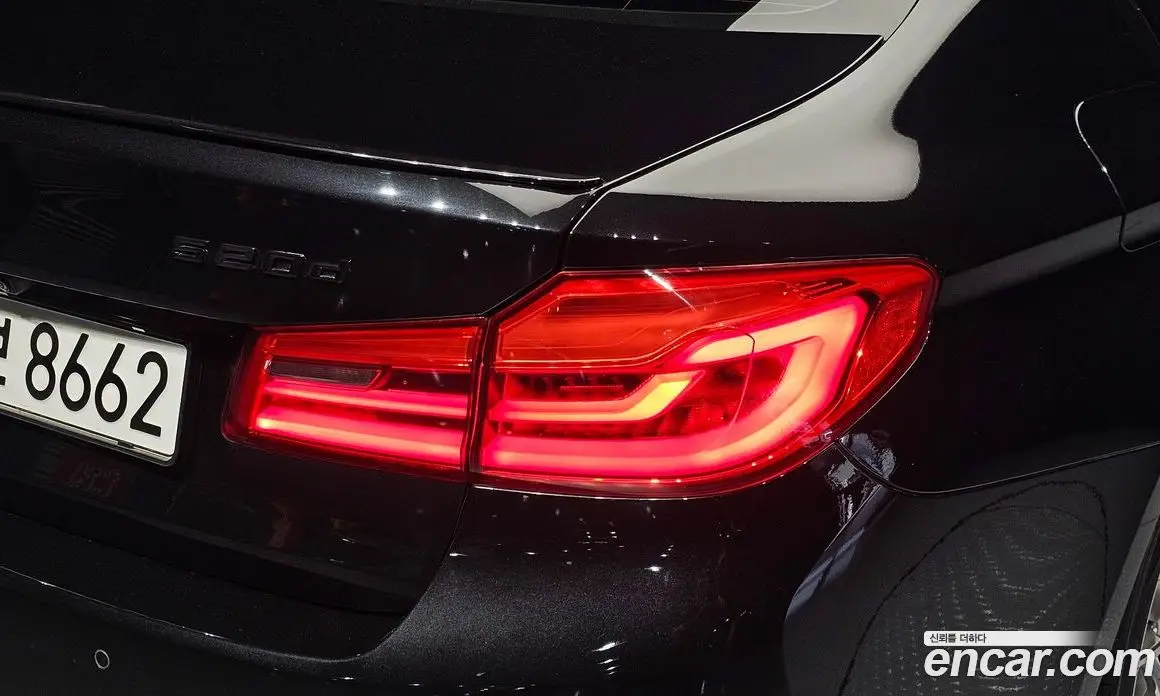 BMW 5 серия 2017 2.0 автомат (гидро), фото 9 BMW 5 серия 2017 2.0 автомат (гидро), фото 9