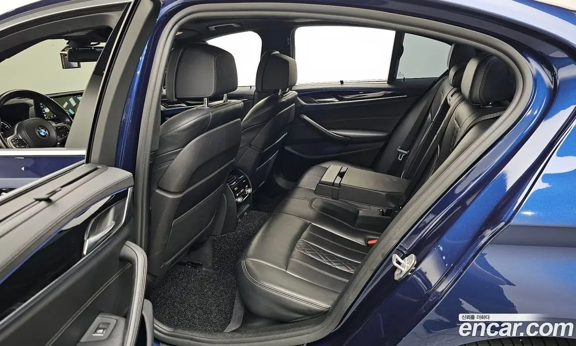 BMW 5 серия 2018 2.0 автомат (гидро), фото 17