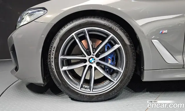 BMW 5 серия 2020 2.0 автомат (гидро), миниатюра 5 BMW 5 серия 2020 2.0 автомат (гидро), миниатюра 5