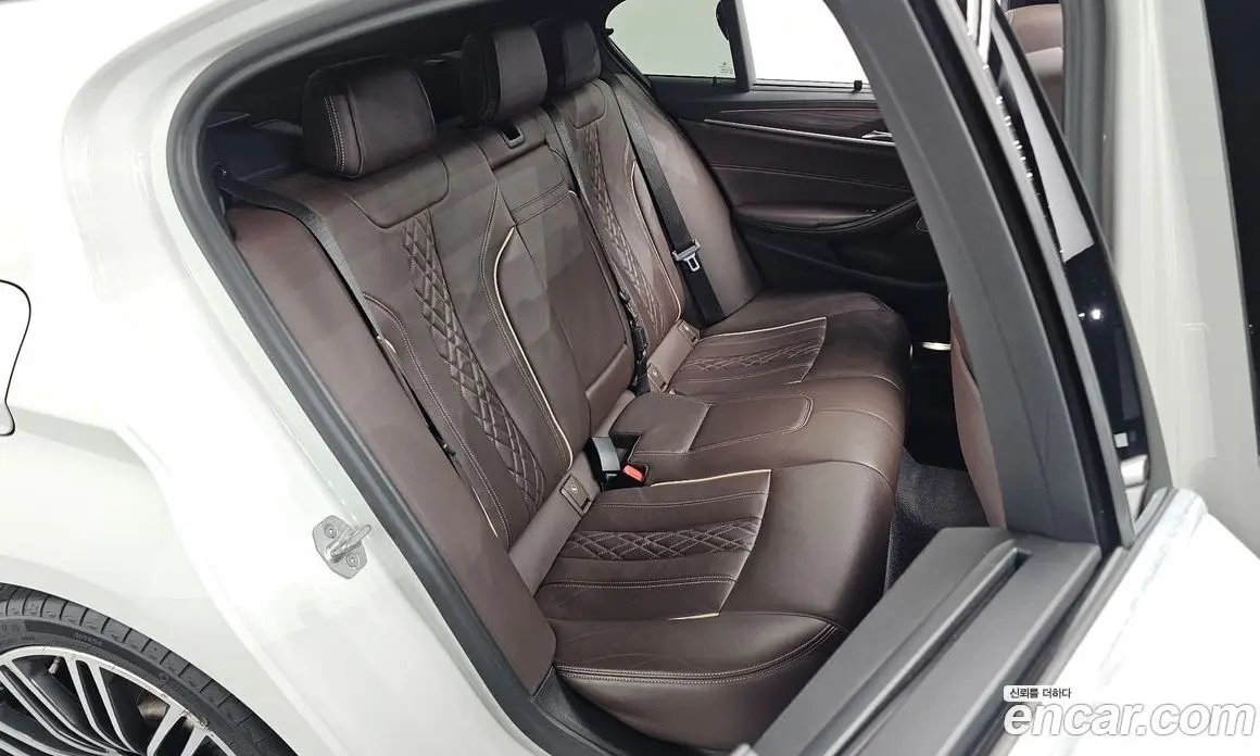 BMW 5 серия 2020 2.0 автомат (гидро), фото 17
