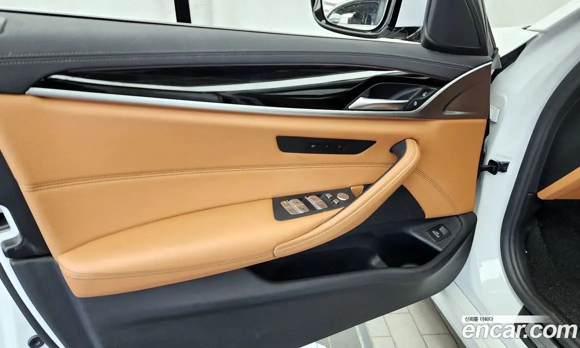 BMW 5 серия 2022 2.0 автомат (гидро), фото 14