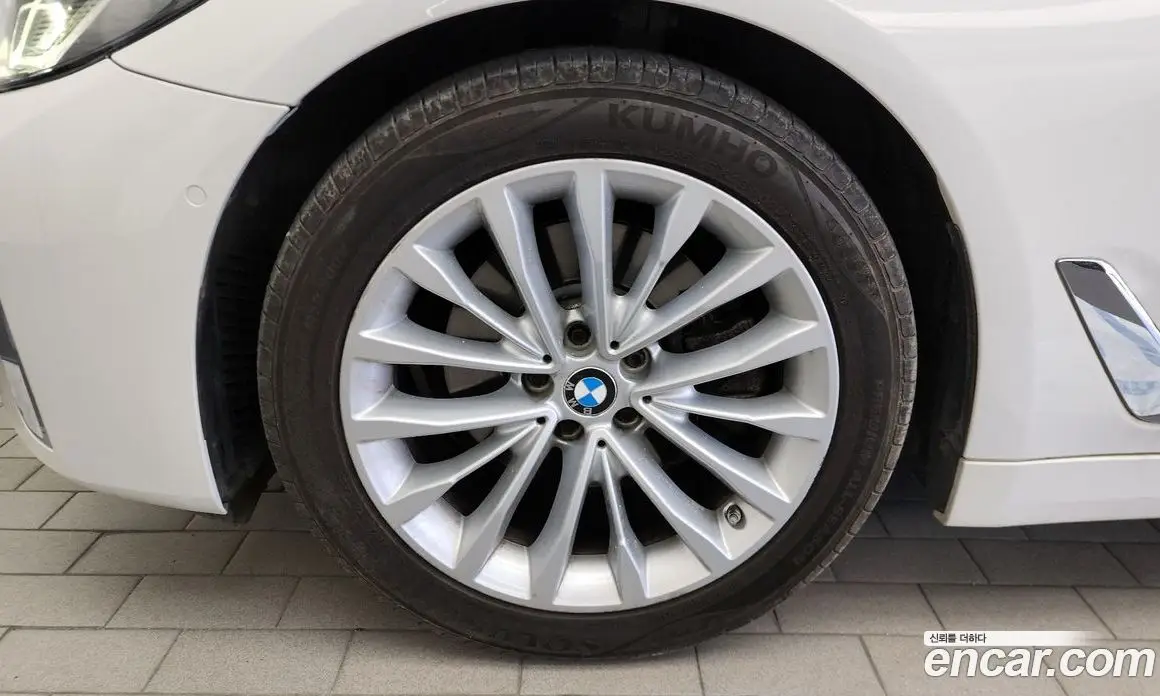 BMW 5 серия 2022 2.0 автомат (гидро), фото 5