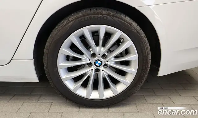 BMW 5 серия 2022 2.0 автомат (гидро), миниатюра 7