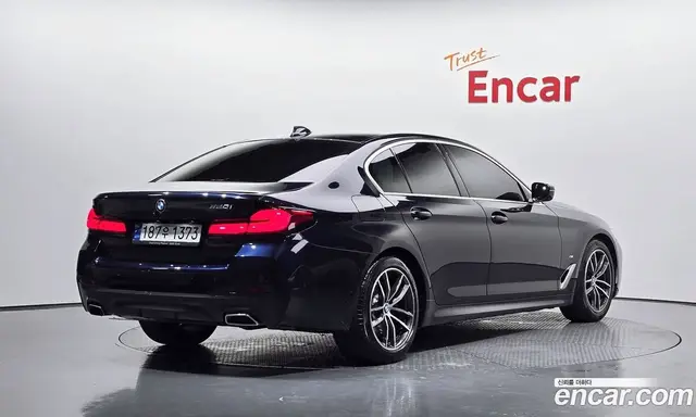 BMW 5 серия, 2023, 54 081 км