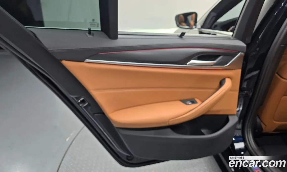 BMW 5 серия 2023 2.0 автомат (гидро), фото 14 BMW 5 серия 2023 2.0 автомат (гидро), фото 14