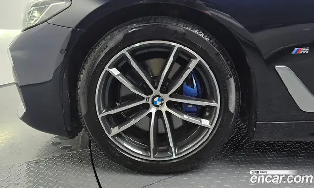 BMW 5 серия 2023 2.0 автомат (гидро), миниатюра 4 BMW 5 серия 2023 2.0 автомат (гидро), миниатюра 4