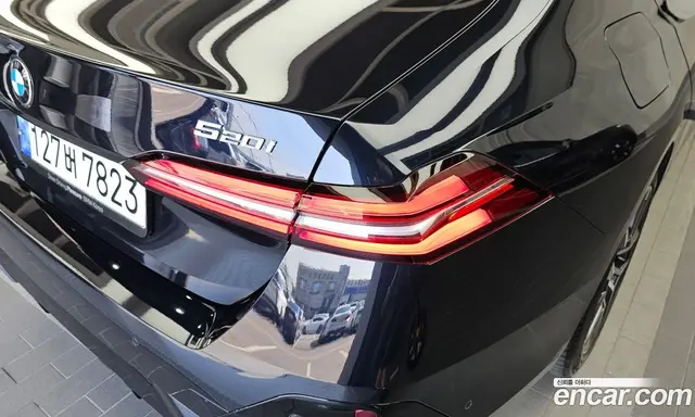 BMW 5 серия 2024 2.0 автомат (гидро), миниатюра 9