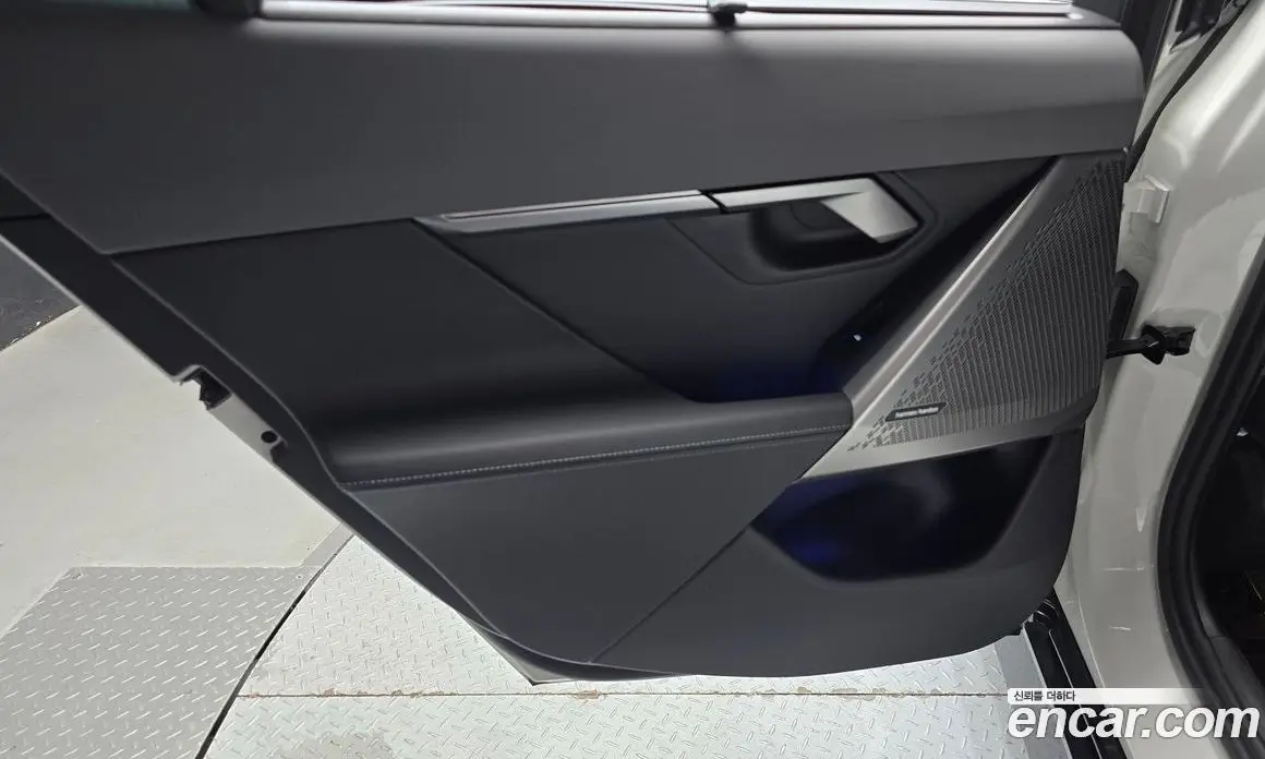 BMW 5 серия 2024 2.0 автомат (гидро), фото 15