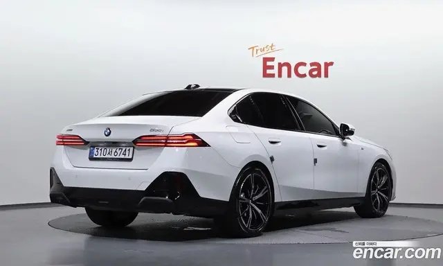 BMW 5 серия, 2025, 37 727 км