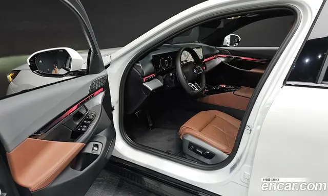 BMW 5 серия 2025 2.0 автомат (гидро), миниатюра 12