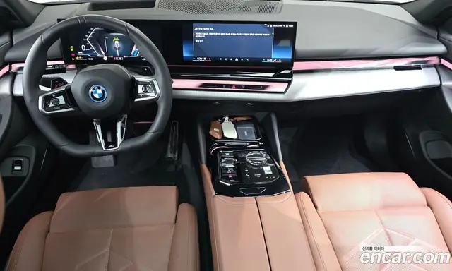 BMW 5 серия 2025 2.0 автомат (гидро), миниатюра 9 BMW 5 серия 2025 2.0 автомат (гидро), миниатюра 9