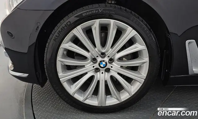 BMW 7 серия 2016 4.4 автомат (гидро), миниатюра 4