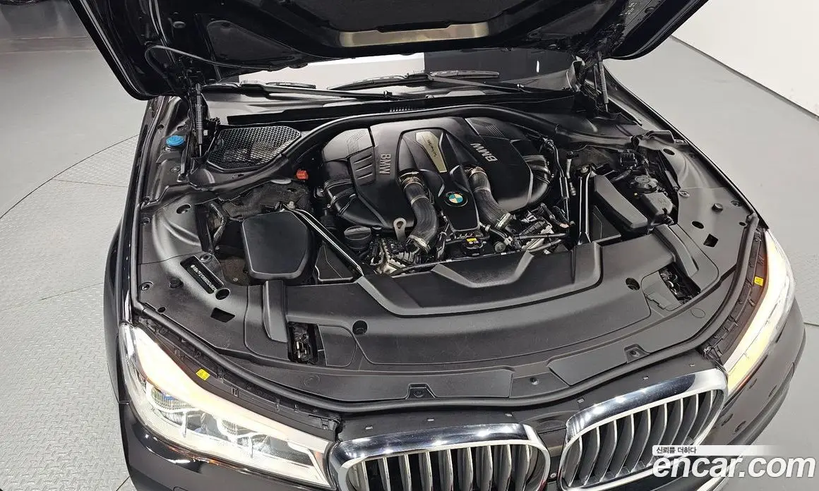 BMW 7 серия 2016 4.4 автомат (гидро), фото 5