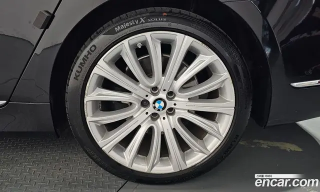 BMW 7 серия 2016 4.4 автомат (гидро), миниатюра 6