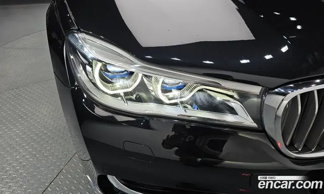 BMW 7 серия 2016 4.4 автомат (гидро), миниатюра 7