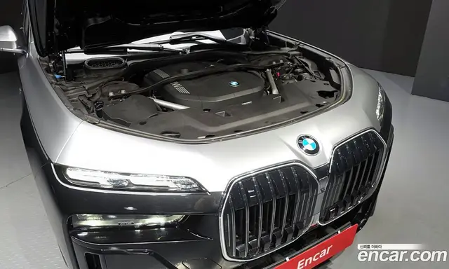 BMW 7 серия 2023 3.0 автомат (гидро), миниатюра 6