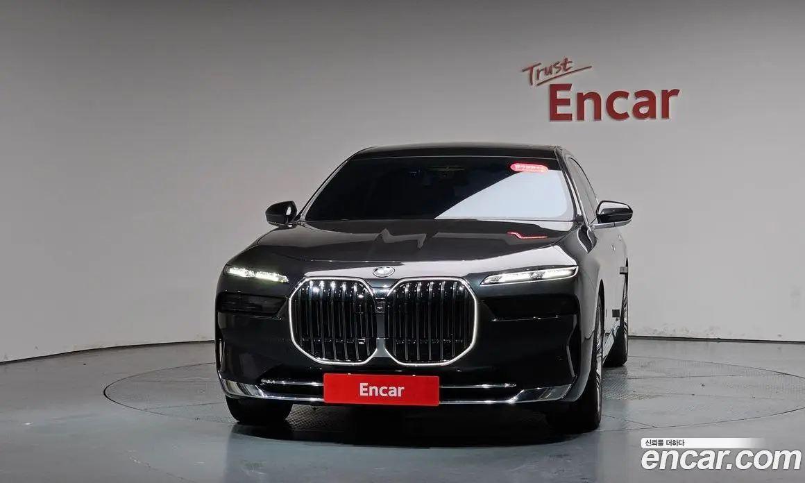 BMW 7 серия 2023 3.0 автомат (гидро), фото 2 BMW 7 серия 2023 3.0 автомат (гидро), фото 2