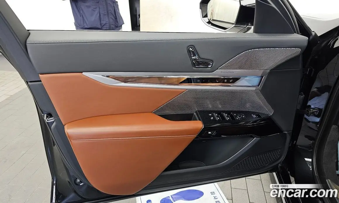 BMW 7 серия 2023 3.0 автомат (гидро), фото 14