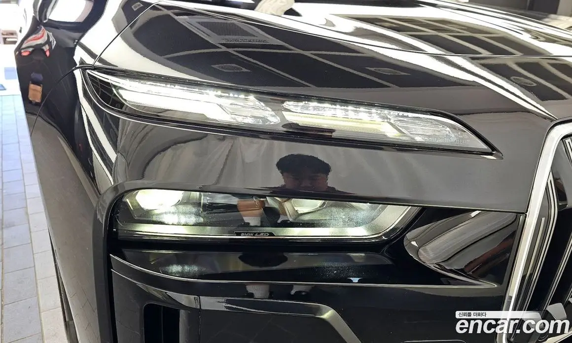 BMW 7 серия 2023 3.0 автомат (гидро), фото 8