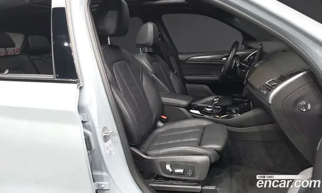BMW X3 2022 2.0 автомат (гидро), миниатюра 11