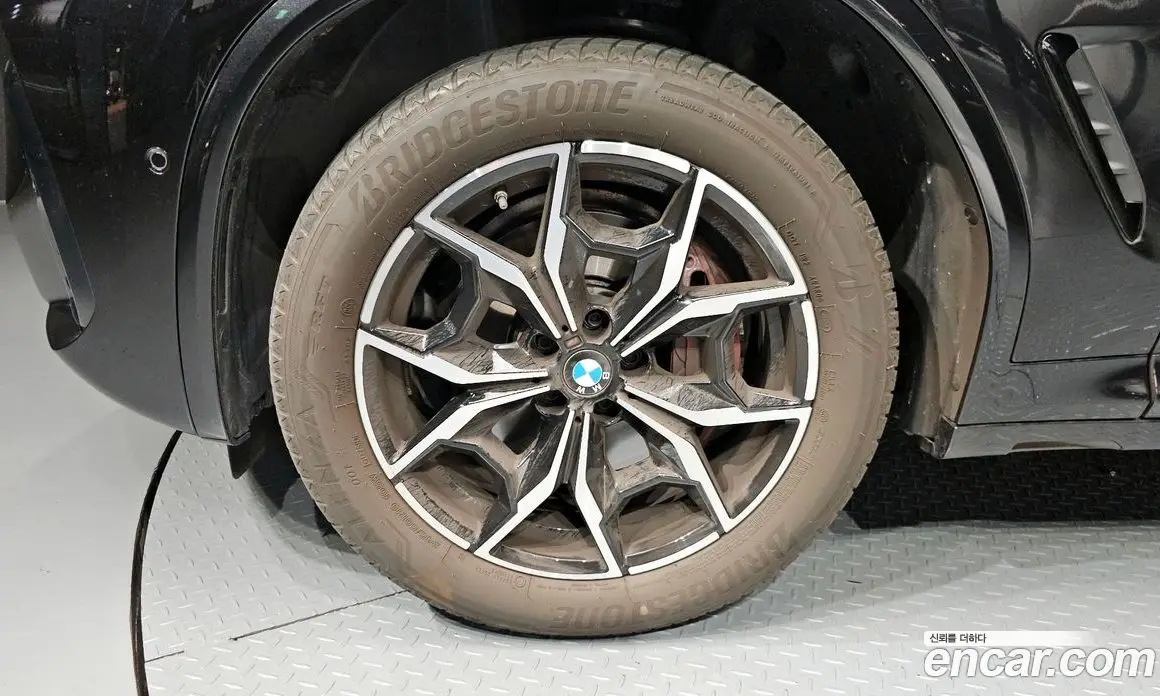 BMW X3 2024 2.0 автомат (гидро), фото 5 BMW X3 2024 2.0 автомат (гидро), фото 5