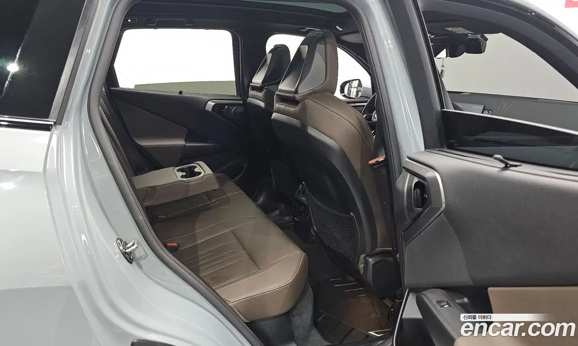 BMW X3 2025 2.0 автомат (гидро), фото 16 BMW X3 2025 2.0 автомат (гидро), фото 16