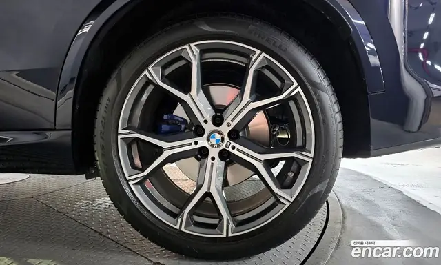 BMW X5 2025 3.0 автомат (гидро), миниатюра 7