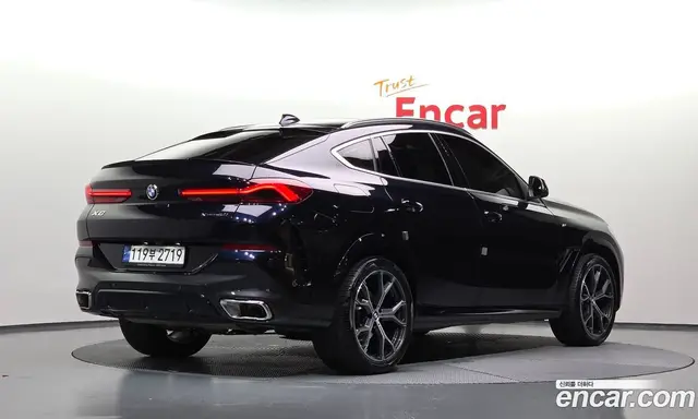 BMW X6, 2023, 15 500 км