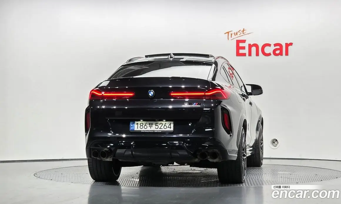 BMW X6M 2021 4.4 автомат (гидро), фото 4 BMW X6M 2021 4.4 автомат (гидро), фото 4