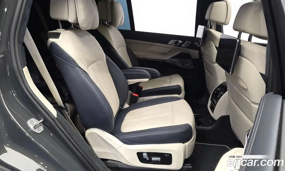 BMW X7 2022 3.0 автомат (гидро), фото 19 BMW X7 2022 3.0 автомат (гидро), фото 19