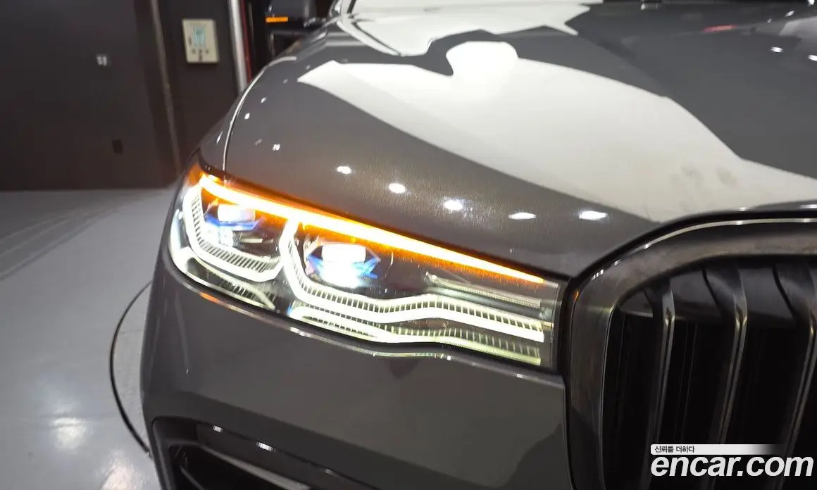 BMW X7 2022 3.0 автомат (гидро), фото 8 BMW X7 2022 3.0 автомат (гидро), фото 8
