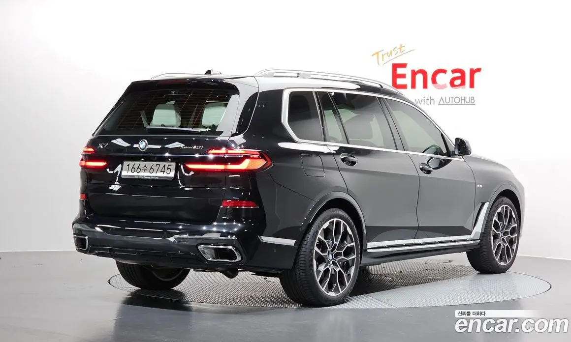 BMW X7 2025 3.0 автомат (гидро), фото 1 BMW X7 2025 3.0 автомат (гидро), фото 1
