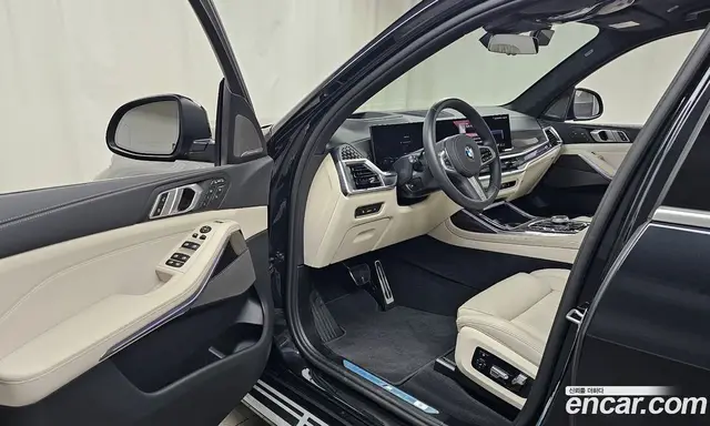 BMW X7 2025 3.0 автомат (гидро), миниатюра 12