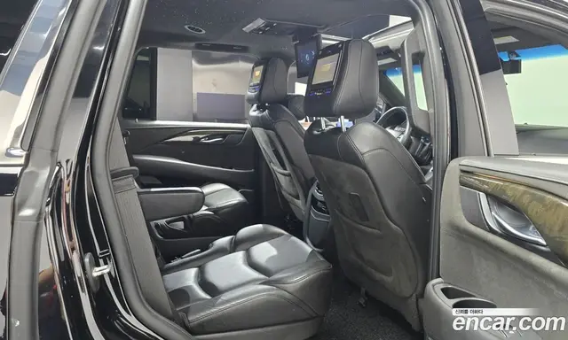 Cadillac Escalade 2019 6.2 автомат (гидро), миниатюра 11 Cadillac Escalade 2019 6.2 автомат (гидро), миниатюра 11