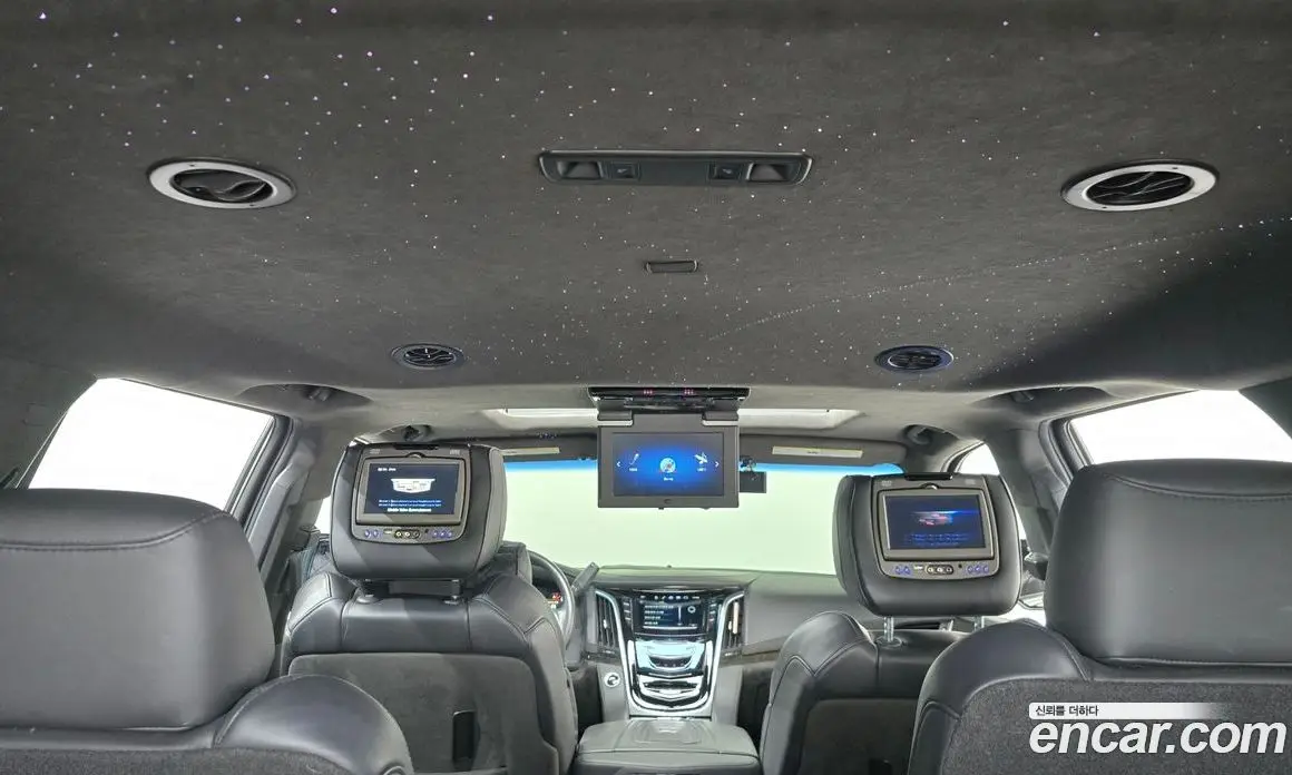 Cadillac Escalade 2019 6.2 автомат (гидро), фото 19 Cadillac Escalade 2019 6.2 автомат (гидро), фото 19