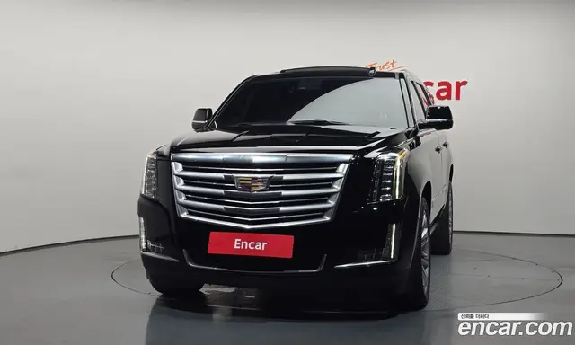 Cadillac Escalade 2019 6.2 автомат (гидро), миниатюра 3 Cadillac Escalade 2019 6.2 автомат (гидро), миниатюра 3