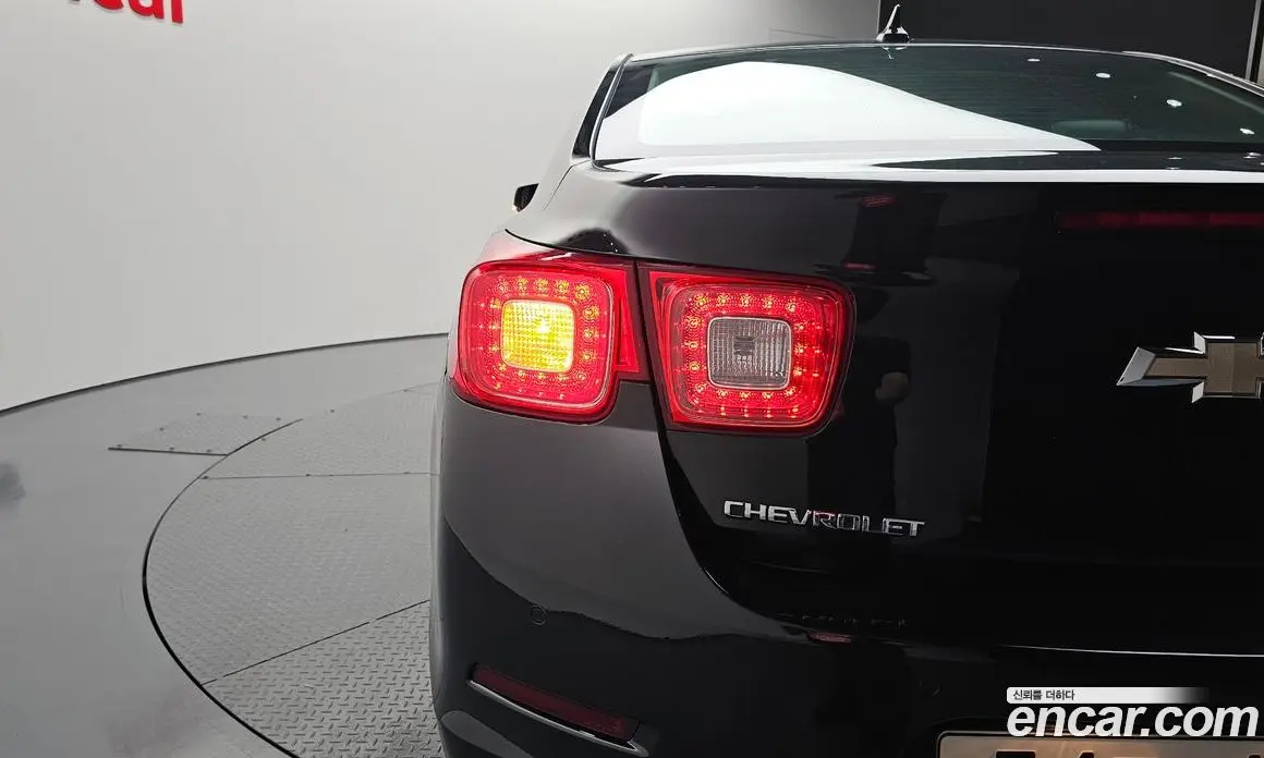 Chevrolet Malibu 2015 2.0 автомат (гидро), фото 9