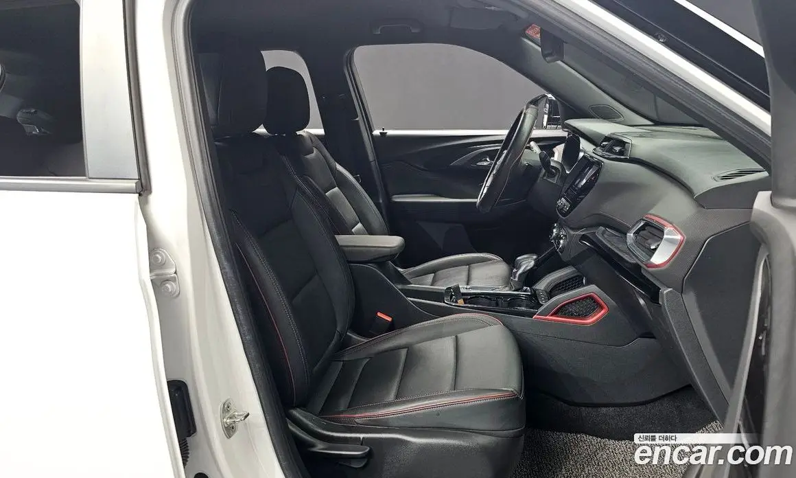 Chevrolet TrailBlazer 2021 1.3 автомат (гидро), фото 17 Chevrolet TrailBlazer 2021 1.3 автомат (гидро), фото 17