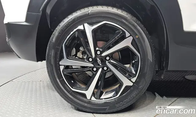 Chevrolet TrailBlazer 2021 1.3 автомат (гидро), миниатюра 5 Chevrolet TrailBlazer 2021 1.3 автомат (гидро), миниатюра 5
