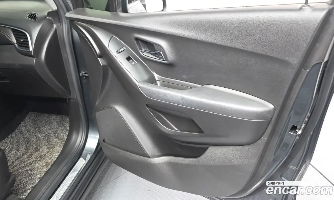 Chevrolet Trax 2018 1.6 автомат (гидро), фото 14