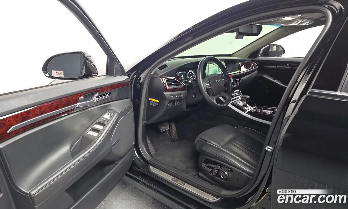 Genesis EQ900 2016 3.3 автомат (гидро), фото 13 Genesis EQ900 2016 3.3 автомат (гидро), фото 13